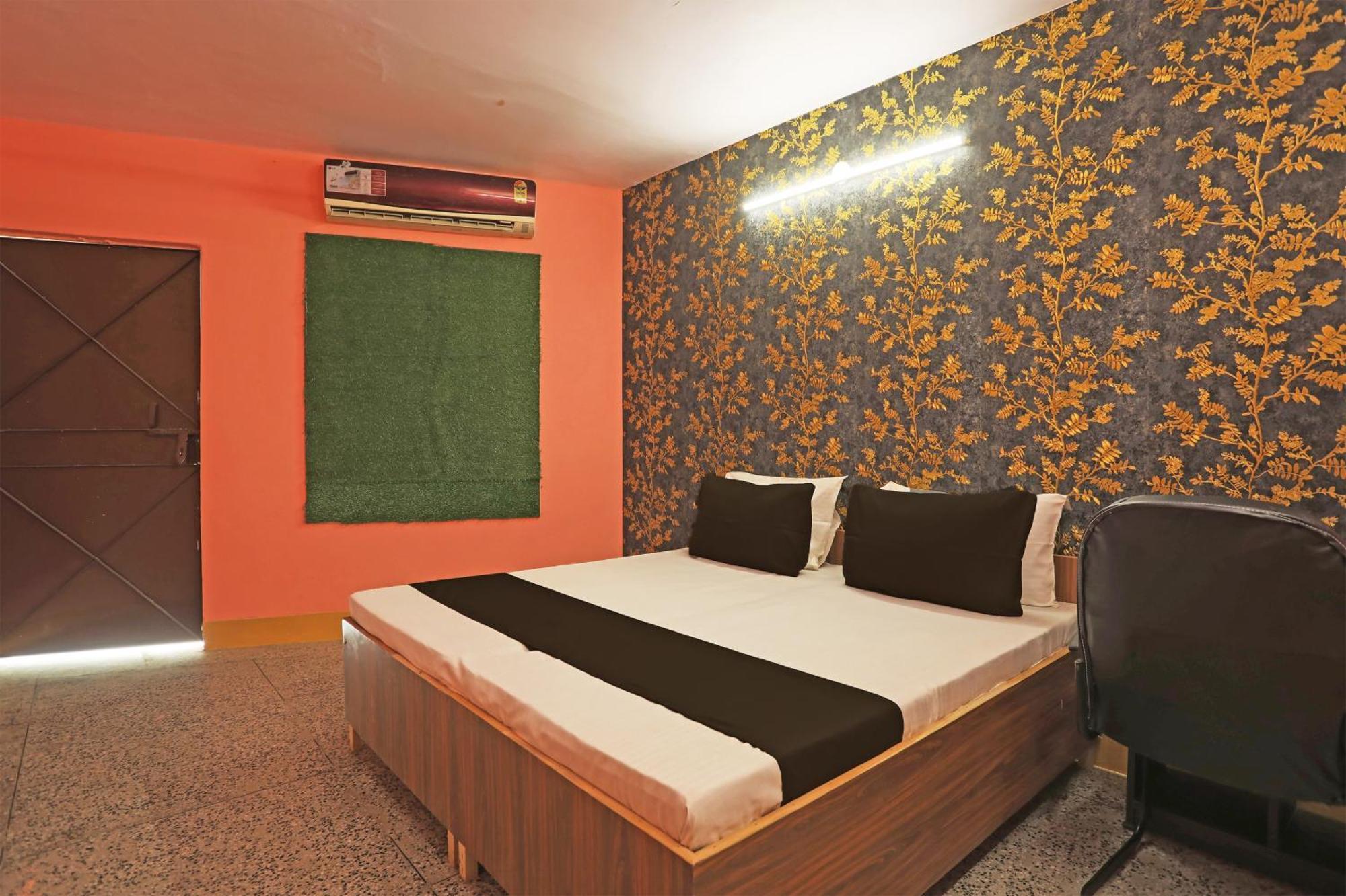 Oyo Kashish Palace New Delhi Exterior foto